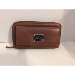 NWOT Kenneth Cole Reaction Women's Napa Zip Around Wallet Brown Faux Leather